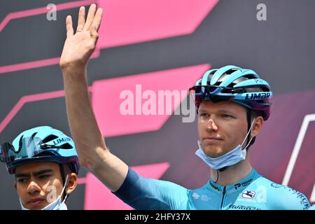 Massimo Paolone/LaPresse 14 maggio 2021 Italia Sport Cycling giro d'Italia 2021 - edizione 104th - Stage 7 - da Notaresco a Termoli nella foto: VLASOV Aleksandr (RUS) (ASTANA - PREMIER TECH) Foto Stock