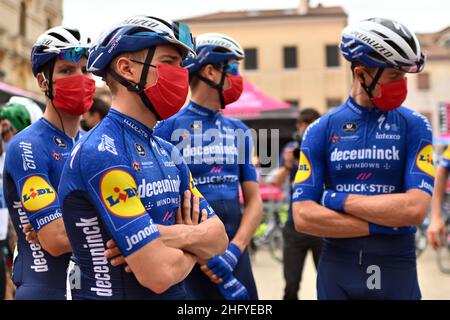 Foto massimo Paolone/LaPresse 22 maggio 2021 Italia Sport Ciclismo giro d'Italia 2021 - edizione 104 - Tappa 14 - da Cittadella a Monte Zoncolan (km 205) nella foto: EVENEPOEL Remco (bel) (DECEUNINCK - QUICK-STEP) Foto massimo Paolone/LaPresse 22 maggio 2021 Italia Sport Cycling giro d'Italia 2021 - edizione 104th - tappa 14 - da Cittadella a Monte Zoncolan nella foto: EVENEPOEL Remco (bel) (DECEUNINCK - QUICK-STEP) Foto Stock