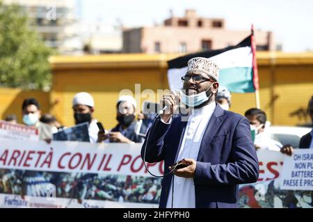 Cecilia Fabiano/ LaPresse Maggio 28 , 2021 Roma News : dimostrazione della comunità musulmana di Roma in solidarietà della Palestina nel Pic : l'unità Brest Foto Stock