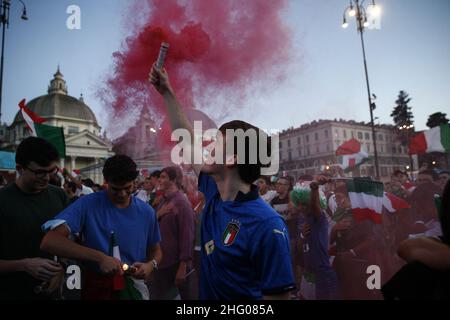 Cecilia Fabiano/ LaPresse Luglio 06 , 2021 Roma (Italia) Notizie : UEFA 2020 Italia Spagna nel Pic : Piazza del Popolo Foto Stock