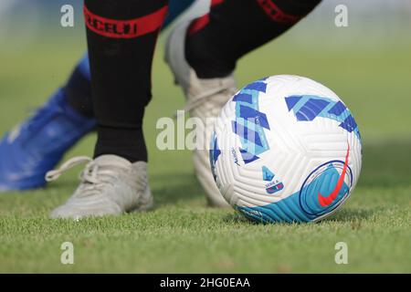 LaPresse 24 luglio 2021 Dimaro Folgarida, Italia Summer friendly match SSC Napoli vs Pro Vercelli nella foto: Palla Foto Stock