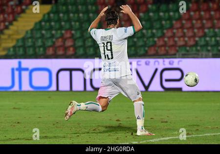 Foto Roberto Settonce/Andrea Pomponi/LaPresse08 Agosto 2021 Terni (TR), Italia sport calco Ternana vs Avellino - Coppa Italia 2021/2022 - Stadio libero nella foto: Maniero delusione Foto Roberto Settonce/Andrea Pomponi/LaPresseAgosto 08, 2021 Terni(TR), Italia sport soccer Ternana vs Avellino nella Coppa Liberati - 2021/2022 - Italian: Deiezione di Maniero Foto Stock