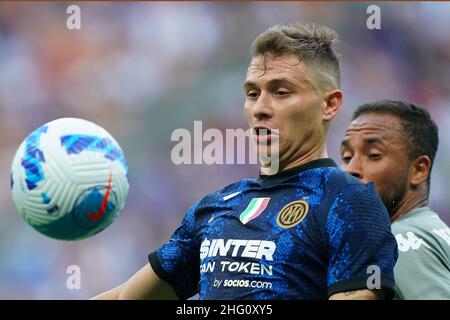 Spada/LaPresse 21 agosto 2021 - Milano, Italia Sport, Calcio Inter vs Genova - Campionato Italiano Serie A 2021/2022 - Stadio San Siro. Nella foto: Nicol&#xf2; Barella Foto Stock