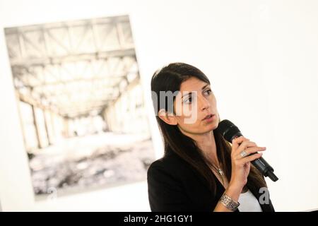 Mauro Scrobogna /LaPresse 20 settembre 2021 Roma, Italia News Presentazione del progetto di riqualificazione di Piazza dei Cinquecento nella foto: Virginia raggi, sindaco di Roma; Foto Stock