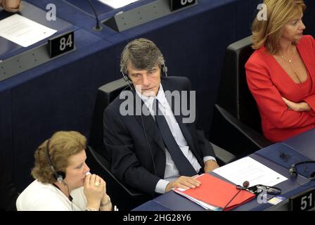 David Sassoli è fotografato durante una conferenza stampa al Parlamento europeo di Strasburgo, Francia Foto Stock