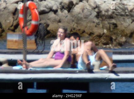 Barbara Berlusconi e il marito Giorgio Valaguzza in vacanza nella loro casa Villa Certosa a Porto Cervo, Sardegna. Foto Stock