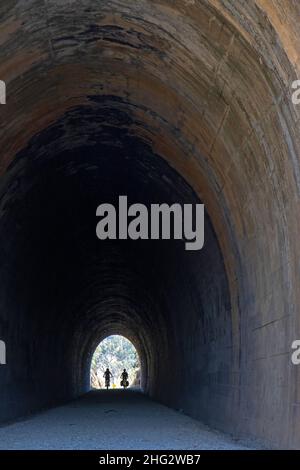 Il tunnel di Yimbun lungo il Brisbane Valley Rail Trail Foto Stock