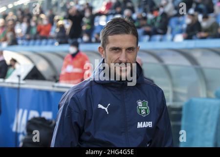 Reggio Emilia (RE), Italia, 16 Gennaio 2022, Stadio Mapei - Città del Tricolore, 22Â° giornata campione Serie A Tim 2021/2022, contrasto tra le squadre del Sassuolo Calcio e dell'Hellas Verona, nella foto: Signor Alessio Dionisi Foto Stock