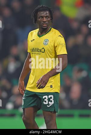 Glasgow, Scozia, 17th gennaio 2022. Rocky Bushiri di Hibernian durante la partita della Scottish Premier League al Celtic Park, Glasgow. Il credito dell'immagine dovrebbe leggere: Neil Hanna / Sportimage Foto Stock