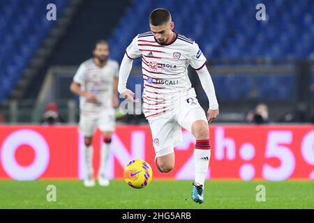 Stadio Olimpico, Roma, Italia. 16th Jan 2022. Serie A, COME Roma contro Cagliari; Razvan Marin di Cagliari Credit: Action Plus Sports/Alamy Live News Foto Stock