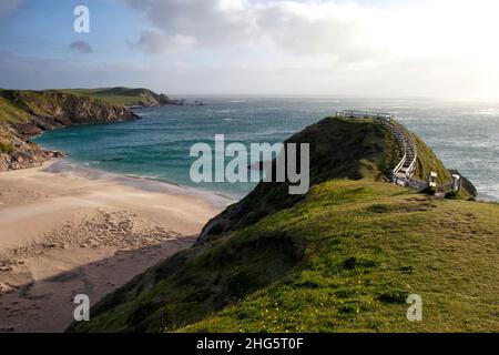 Mare tempestoso a Sango Bay, Durness, Highland, Scozia, Regno Unito Foto Stock