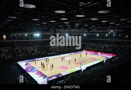 Una vista generale durante la partita della serie Quad di Netball alla Copper Box Arena di Londra. Data foto: Martedì 18 gennaio 2022. Foto Stock