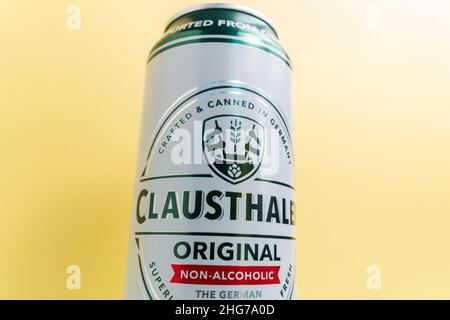 Tyumen, Russia-15 ottobre 2021: Clausthaler birra non alcolica. Messa a fuoco selettiva Foto Stock