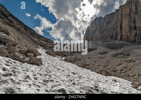 Passo Principe nelle Dolomiti di Catinaccio e nella Valle dell'Antermoia, Trentino Foto Stock