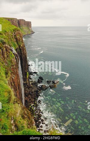 Kilt Rock Cliff nell'isola di Skye, Scozia Foto Stock