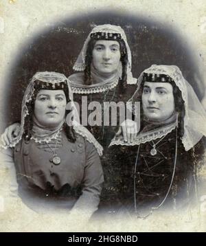 Sorelle Ana, Babale, Ludmila Dvals. Foto del 19th secolo circa. Foto Stock