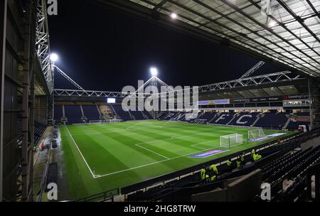 Preston, Inghilterra, 18th gennaio 2022. Vista generale dello stadio durante la partita del Campionato Sky Bet a Deepdale, Preston. Il credito dovrebbe essere: Simon Bellis / Sportimage Foto Stock