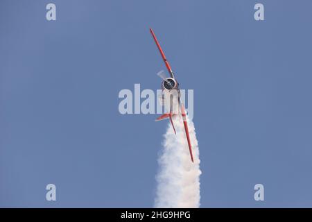 ESKISEHIR, TURCHIA - 12 SETTEMBRE 2021: M.S.O Air and Space Museum North American AT-6G Texan display in Sivrihisar SHG Airshow Foto Stock