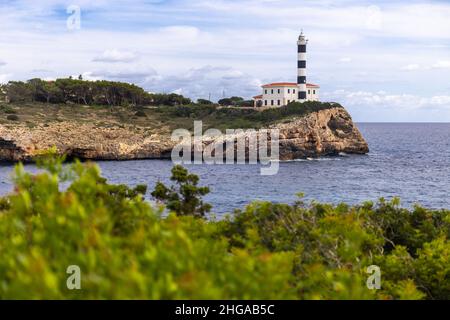 Faro di Portocolom o Porto Colom, Maiorca, Isole Baleari, Spagna Foto Stock