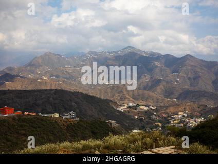 Villaggio nella montagna vicino al confine dello Yemen, provincia di Jizan, Monti Faifa, Arabia Saudita Foto Stock