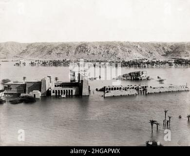 Foto d'epoca: Lavori di costruzione della diga Aswan Low Dam, fiume Nilo, Egitto, c.1900 Foto Stock