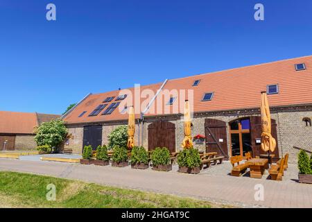 Fienile, storico quartiere fienile Kremmen, Brandeburgo, Germania Foto Stock