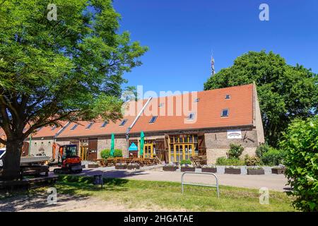 Fienile, storico quartiere fienile Kremmen, Brandeburgo, Germania Foto Stock