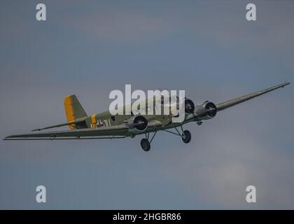 Avions de légende, warbird, collection, meeting eyrien , jean Salis la ferté Alais Foto Stock