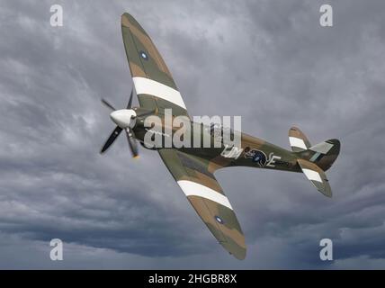 Avions de légende, warbird, collection, meeting eyrien , jean Salis la ferté Alais Foto Stock