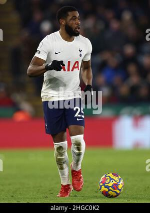 Leicester, Inghilterra, 19th gennaio 2022. Japhet Tanganga di Tottenham Hotspur durante la partita della Premier League al King Power Stadium di Leicester. Il credito dell'immagine dovrebbe leggere: Darren Staples / Sportimage Credit: Sportimage/Alamy Live News Foto Stock