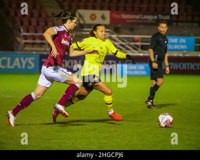 Londra, Regno Unito. 19th Jan 2022. The Chigwell Construction Stadium, Dagenham, Londra, 16th gennaio 2022 Drew Spence (24 - Chelsea Women) si carica in avanti nella partita tra West Ham United Women e Chelsea Women nella fa Women's Continental League Cup al Chigwell Construction Stadium, Dagenham, Londra il 19th gennaio 2022 Claire Jeffrey/SPP credito: SPP Sport Press Photo. /Alamy Live News Foto Stock