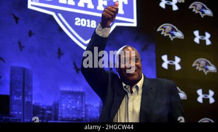 USA. 20th Jan 2022. Baltimore Ravens, vice presidente esecutivo Ozzie Newsome. (Foto di Karl Merton Ferron/The Baltimore Sun/TNS/Sipa USA) Credit: Sipa USA/Alamy Live News Foto Stock