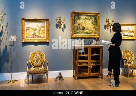 LONDRA, REGNO UNITO. 20 gennaio 2022. Anteprima stampa di Christie’s Au Bord Du Lac del designer d’interni francese Franois-Joseph Graf con una collezione di arti decorative, mobili e dipinti francesi. Credit: amer Ghazzal/Alamy Live News Foto Stock