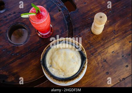 Cibo colombiano delizioso e spettacolare Foto Stock