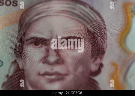 Rheinbach, Germania 12 aprile 2021, Macro colpo del volto di 'José María Morelos' su una nota messicana di 50 pesos Foto Stock