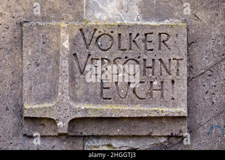 Chiamata: Peoples Reconciliate, Friedland Memorial, Monumento agli omecomers, Heimkehrerdenkmal, Germania, Bassa Sassonia, Friedland Foto Stock