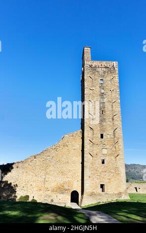 Castiglion Fiorentino ,Italia , Novembre 19-2021 ,il Cassero la fortezza medievale con mura circostanti Foto Stock