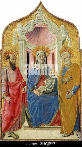 Madonna col Bambino intronata con San Pietro e San Paolo - 1430c. - tempera su tavola 53 x 31 cm - di Bartolo Domenico Foto Stock