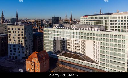 Stampa tedesca la sede centrale di Spiegel ad Amburgo - CITTÀ DI AMBURGO, GERMANIA - 21 DICEMBRE 2021 Foto Stock