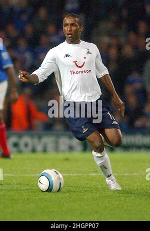 PORTSMOUTH V SPURS 18-10-04 JERMAINE DEFOE PIC MIKE WALKER, 2004 Foto Stock