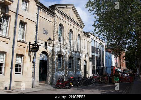 Vista su St Michaels's Street a Oxford nel Regno Unito Foto Stock