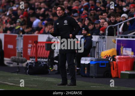 Londra, Regno Unito. 22nd Jan 2022. Brentford Head Coach Thomas Frank in azione durante il gioco. Partita della Premier League, Brentford contro Wolverhampton Wanderers al Brentford Community Stadium di Brentford, Londra, sabato 22nd gennaio 2022. Questa immagine può essere utilizzata solo a fini editoriali. Solo per uso editoriale, licenza richiesta per uso commerciale. Nessun uso in scommesse, giochi o un singolo club/campionato/player pubblicazioni. pic di Steffan Bowen/Andrew Orchard sport fotografia/Alamy Live news credito: Andrew Orchard sport fotografia/Alamy Live News Foto Stock