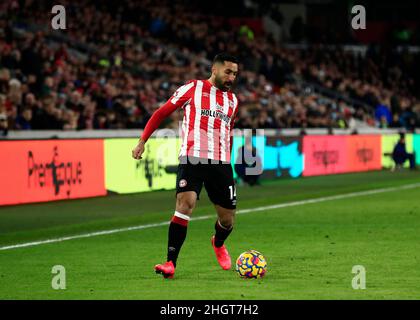 22nd gennaio 2022: Brentford Community Stadium, Londra, Inghilterra; Premier League Football Brentford contro Wolverhampton Wanderers; Saman Ghoddos di Brentford Foto Stock