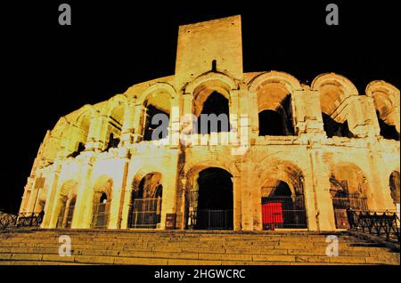 Antico Anfiteatro romano rovine di Arles, Francia Foto Stock