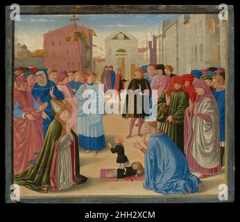 San Zenobius risuscitando un bambino morto Benozzo Gozzoli (Benozzo di Lese di Sandro) Italiano questi quattro pannelli sono stati commissionati nel 1460s dalla famiglia Alessandri a Firenze per aggiornare una pala d'altare in stile gotico dipinta 150 anni prima nella chiesa di San Pier maggiore. In essi, il vescovo di Firenze del V secolo risuscita un bambino morto sulla piazza di fronte a San Pier maggiore; il mago Simone Magus si schianta a terra ai piedi dell'imperatore Nerone quando San Pietro comanda ai demoni che lo sospendevano a mezz'aria per lasciarlo andare; San Paolo cade dal suo cavallo all'ap Foto Stock