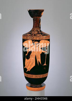 Lekythos di terracotta (fiasca d'olio) ca. 490 a.C. attribuito al Pittore Dutuit Nike (la personificazione della vittoria) con timiaterione (bruciatore dell'incenso). Lekythos di terracotta (fiasca d'olio). Greco, Attico. Ca. 490 A.C. Terracotta; figura rossa. Arcaico. Vasi Foto Stock