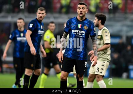 Matias Vecchio del FC Internazionale durante la Serie Italiana Una partita di calcio campionato FC Internazionale vs Venezia FC allo Stadio San Siro di Milano Foto Stock