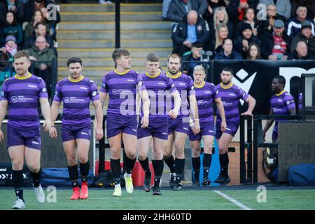 Newcastle, Regno Unito. 23rd Jan 2022. NEWCASTLE UPON TYNE, REGNO UNITO. GEN 23rd i giocatori di Thunder entrano in campo per la partita amichevole tra Newcastle Thunder e Wigan Warriors a Kingston Park, Newcastle sabato 22nd gennaio 2022. (Credit: Chris Lishman | MI News) Credit: MI News & Sport /Alamy Live News Foto Stock