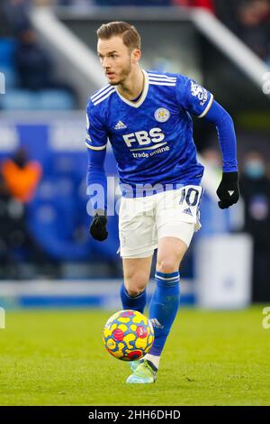 Leicester, Regno Unito. 23rd gennaio 2022: King Power Stadium, Leicester, Leicestershire, Inghilterra; Premier League football, Leicester City contro Brighton e Hove Albion; James Maddison di Leicester City Foto Stock