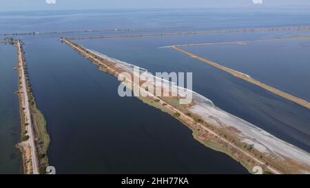 Laguna di MESOLOGGI,vista aerea del drone,Aitoloakarnania,Grecia Foto Stock
